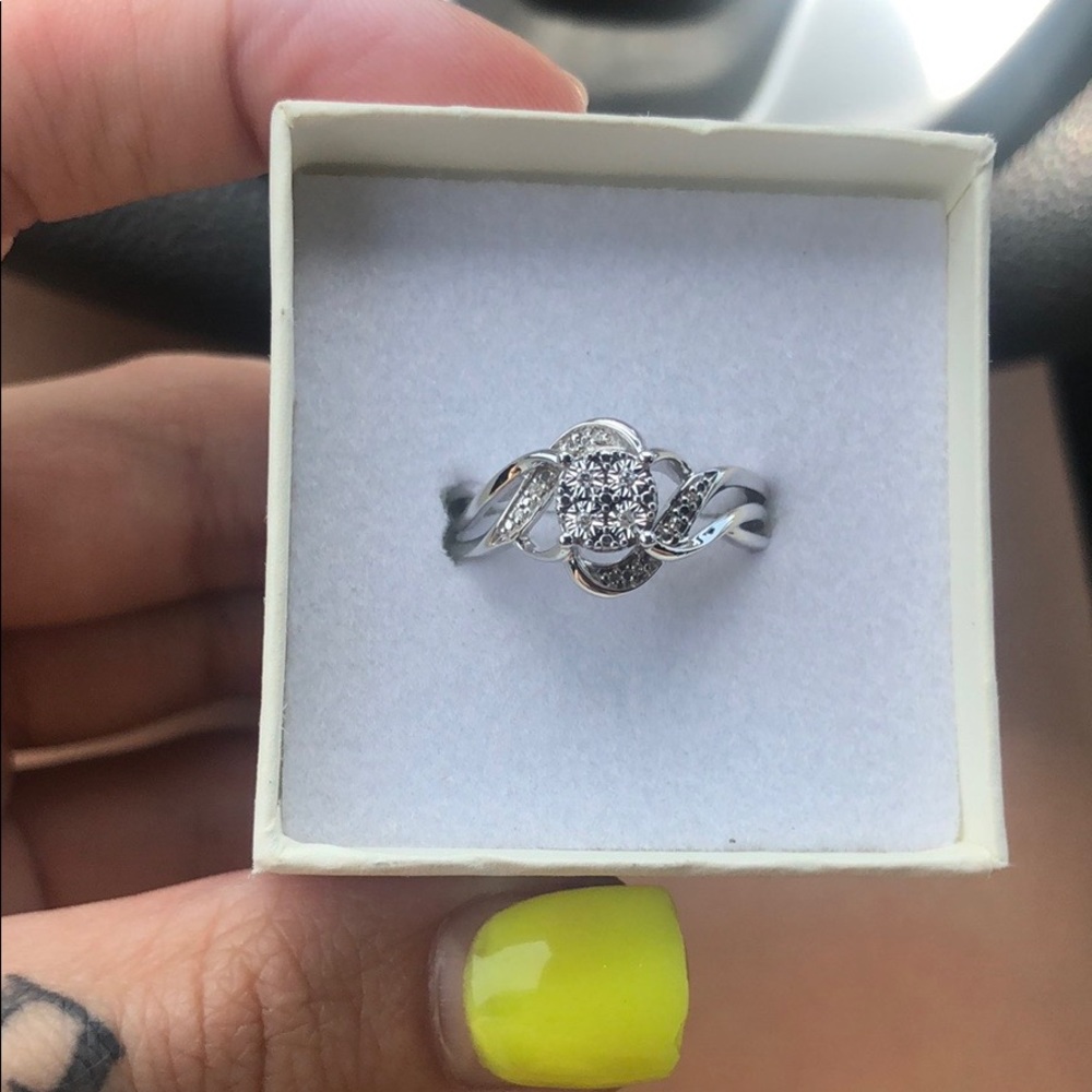 Kay jewelers ring